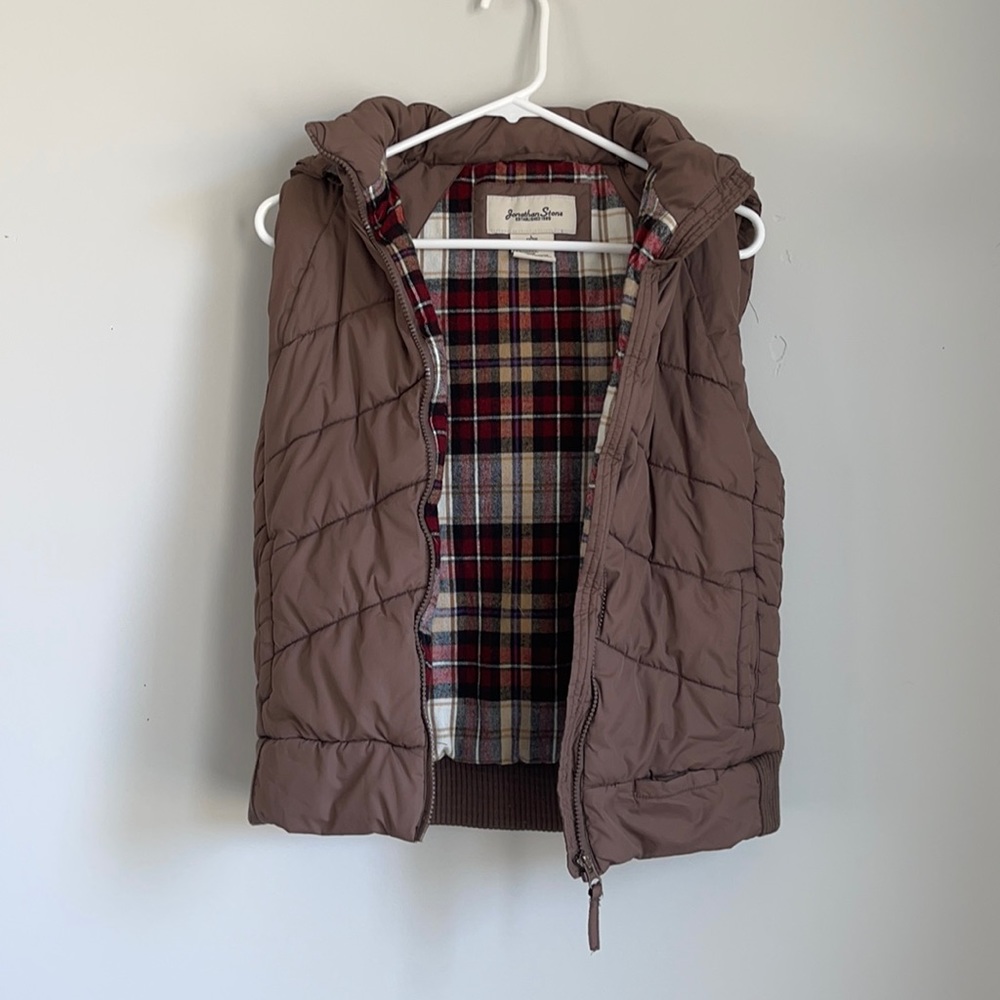 Sleeveless Vest